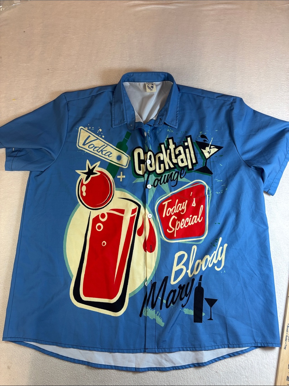 Blue Graphic Cocktail Lounge Short-Sleeve Button-Down Shirt